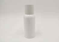 El cosmético plástico del color blanco embotella la botella de la forma de Boston del agua de la tinta de la loción