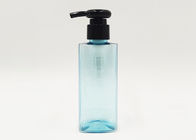 Botella cosmética del ANIMAL DOMÉSTICO plástico cuadrado azul transparente que empaqueta para la crema de cara