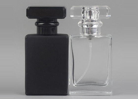 El negro cosmético Matt de la botella de cristal 50ml 100ml del perfume del Super Clear heló diseño